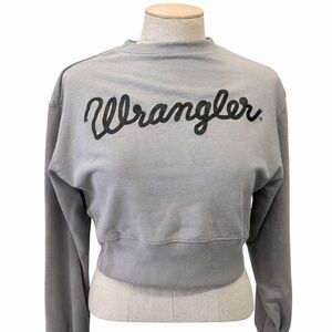 Wrangler Cropped Sweatshirt – Light Gray – Women’s Medium